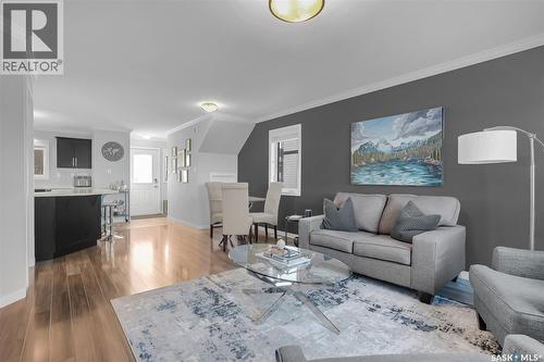 340 620 Cornish Road, Saskatoon, SK - Indoor Photo Showing Living Room