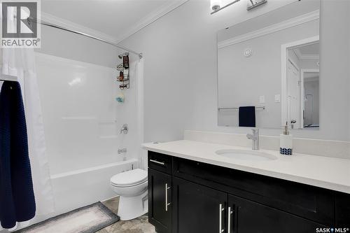 340 620 Cornish Road, Saskatoon, SK - Indoor Photo Showing Bathroom