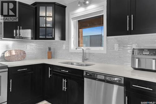 340 620 Cornish Road, Saskatoon, SK - Indoor Photo Showing Kitchen With Double Sink With Upgraded Kitchen