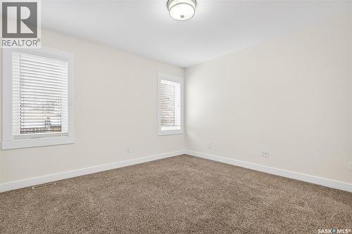 915 Athabasca Street E, Moose Jaw, SK - Indoor Photo Showing Other Room