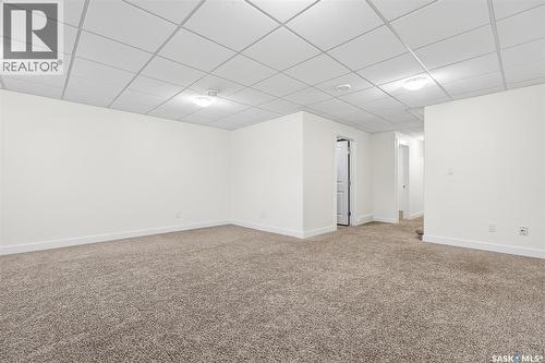 915 Athabasca Street E, Moose Jaw, SK - Indoor Photo Showing Other Room