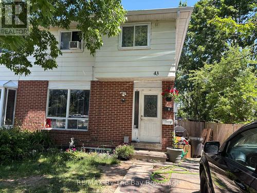 43 Christie Crescent, Barrie (Letitia Heights), ON - Outdoor With Exterior