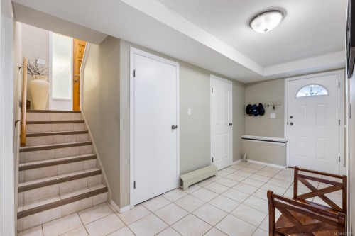 6348 Eagles Dr, Courtenay, BC 