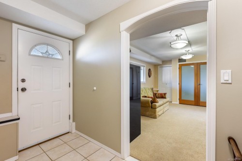 6348 Eagles Dr, Courtenay, BC 