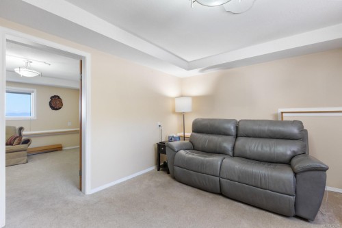 6348 Eagles Dr, Courtenay, BC 