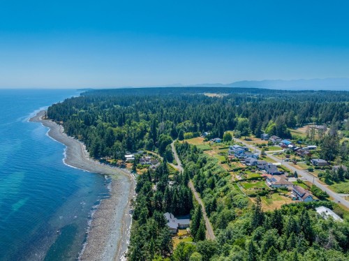 6348 Eagles Dr, Courtenay, BC 