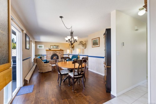 6348 Eagles Dr, Courtenay, BC 