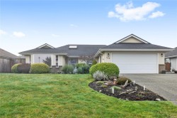 760 Chartwell Blvd  Qualicum Beach, BC V9K 2J4