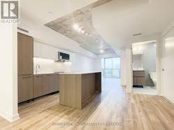 404 - 665 QUEEN STREET E  Toronto, ON M4M 1G4