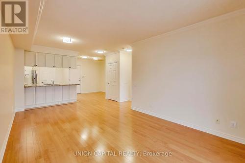 1104 - 5229 Dundas Street W, Toronto, ON - Indoor Photo Showing Other Room