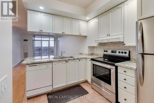 1104 - 5229 Dundas Street W, Toronto, ON - Indoor Photo Showing Kitchen With Upgraded Kitchen