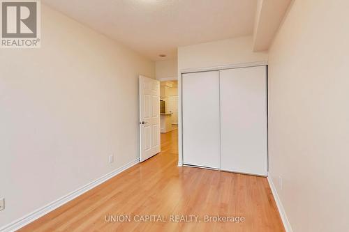 1104 - 5229 Dundas Street W, Toronto, ON - Indoor Photo Showing Other Room