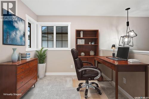3004 Dumont Way, Regina, SK - Indoor Photo Showing Office