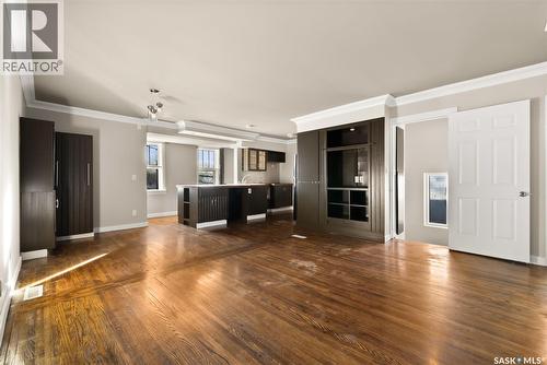 1230 Victoria Avenue, Regina, SK - Indoor