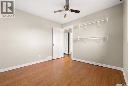 1230 Victoria Avenue, Regina, SK - Indoor