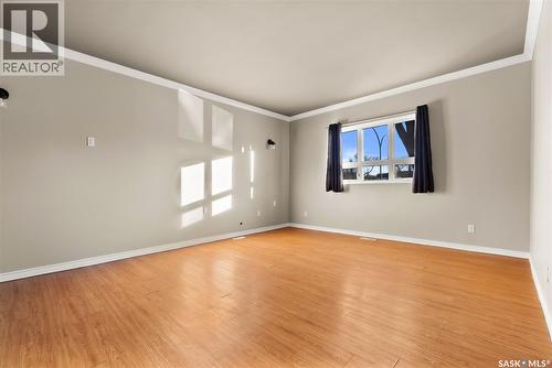 1230 Victoria Avenue, Regina, SK - Indoor Photo Showing Other Room