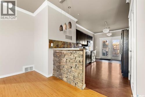 1230 Victoria Avenue, Regina, SK - Indoor Photo Showing Other Room