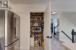 Huge pantry! - 