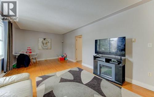 109 Eton Drive, Kitchener, ON 