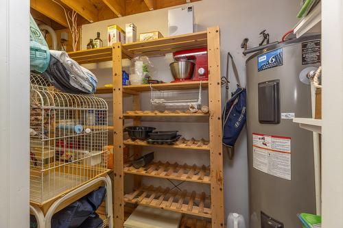 Rangement - 275 Rue De Thèbes, Laval (Vimont), QC - Indoor Photo Showing Basement