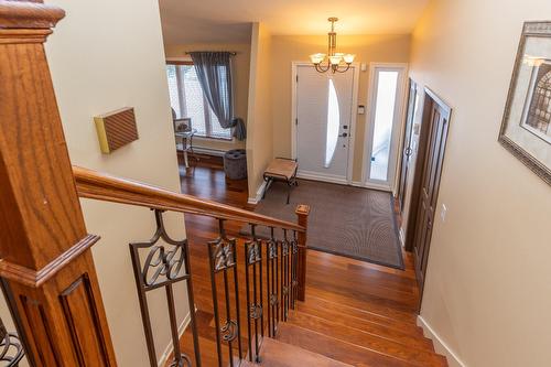 Escalier - 275 Rue De Thèbes, Laval (Vimont), QC - Indoor Photo Showing Other Room