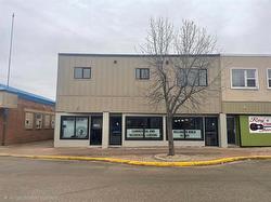 129 5th Avenue  Swan River, MB R0L 1Z0