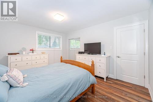 175 Connaught Crescent, Caledon, ON - Indoor Photo Showing Bedroom