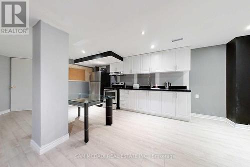 5940 Ridgecrest Trail, Mississauga, ON - Indoor