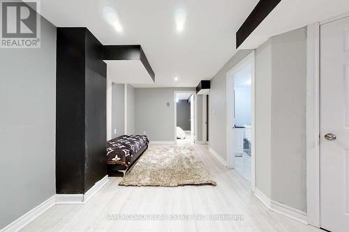 5940 Ridgecrest Trail, Mississauga, ON - Indoor Photo Showing Other Room