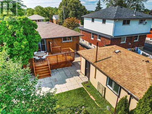 131 Welbourn Drive, Hamilton, ON - Outdoor With Exterior