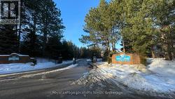 Ruperts Landing Gate - 