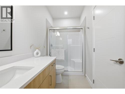 241 Nelson Avenue Unit# 101, Penticton, BC - Indoor Photo Showing Bathroom