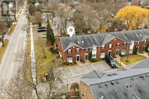 24 - 2407 Woodward Avenue, Burlington, ON - Outdoor