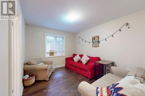 192 Tonner Crescent, Aurora, ON - Indoor