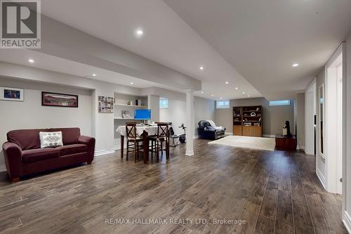 192 Tonner Crescent, Aurora, ON - Indoor