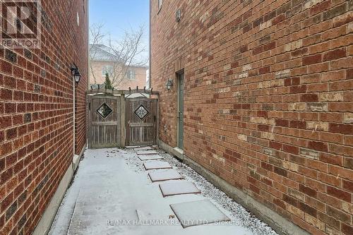 192 Tonner Crescent, Aurora, ON - Outdoor