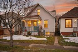 159 HOPE AVENUE  Hamilton, ON L8H 2E7