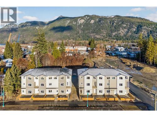 222 Temple Street Unit# 4  Sicamous, BC V0E 2V0