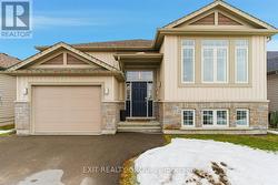 326 CANNIFTON ROAD N  Belleville (Thurlow Ward), ON K8N 4Z6