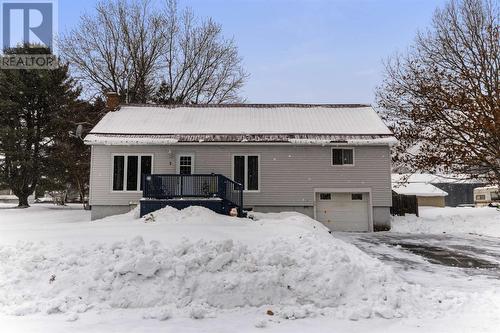 5 Forest St, Iron Bridge, ON - Outdoor