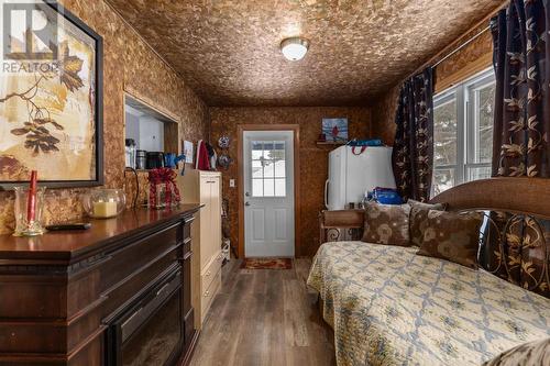 5 Forest St, Iron Bridge, ON - Indoor With Fireplace