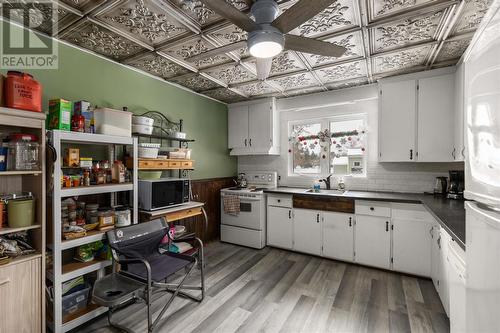 5 Forest St, Iron Bridge, ON - Indoor Photo Showing Kitchen