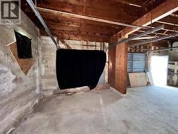 interior garage - 