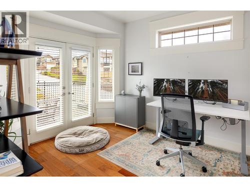 667 Devonian Avenue, Kelowna, BC - Indoor Photo Showing Other Room