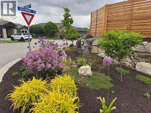 667 Devonian Avenue, Kelowna, BC - Outdoor