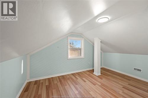 1987 Buckingham, Windsor, ON - Indoor Photo Showing Other Room