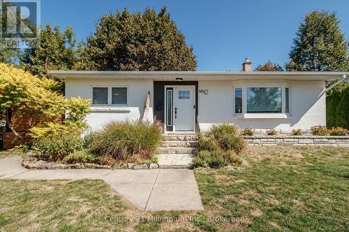 42 NIAGARA STREET  Collingwood, ON L9Y 3X2