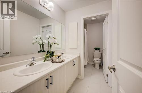 55 Tulip Crescent, Simcoe, ON - Indoor Photo Showing Bathroom