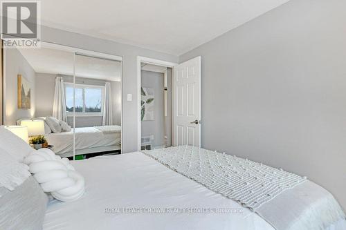 34 Rosebank Crescent, Kitchener, ON - Indoor Photo Showing Bedroom