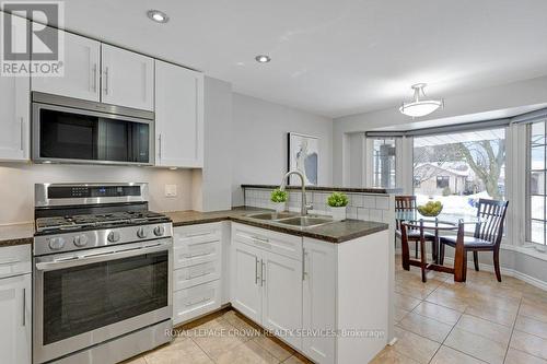 34 Rosebank Crescent, Kitchener, ON - Indoor Photo Showing Kitchen With Double Sink